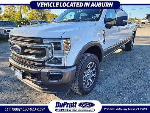 2022 Ford F-350 Super Duty King Ranch 4WD photo