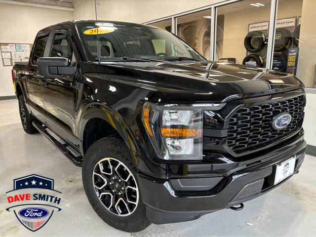 2023 Ford F-150 XL 4WD photo