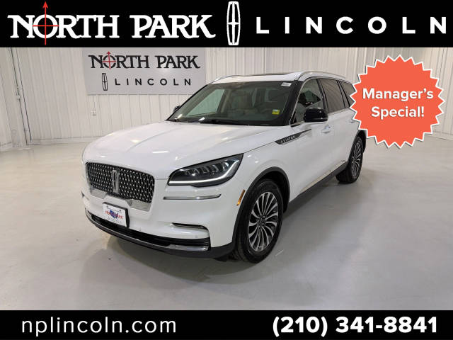 2023 Lincoln Aviator Standard AWD photo