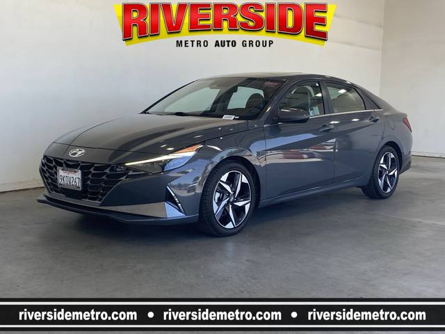 2023 Hyundai Elantra Limited FWD photo