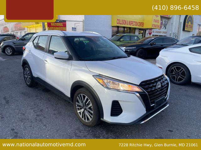 2022 Nissan Kicks SV FWD photo