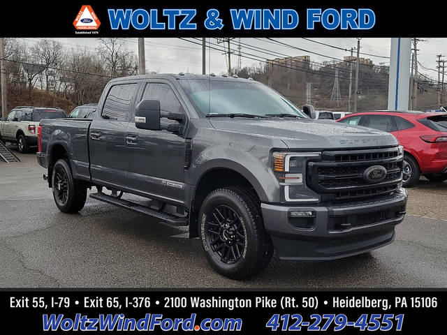 2020 Ford  LARIAT 4WD photo