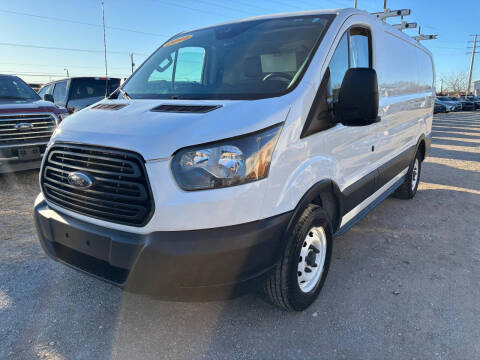 2019 Ford Transit Van  RWD photo