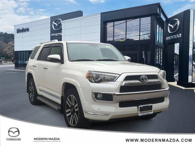 2018 Toyota 4Runner Limited 4WD photo