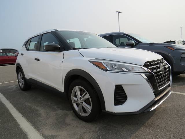 2021 Nissan Kicks S FWD photo