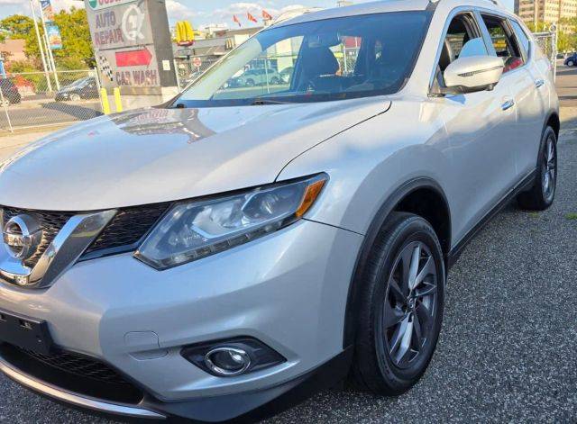 2016 Nissan Rogue SL AWD photo