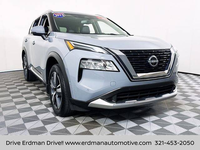 2023 Nissan Rogue Platinum FWD photo