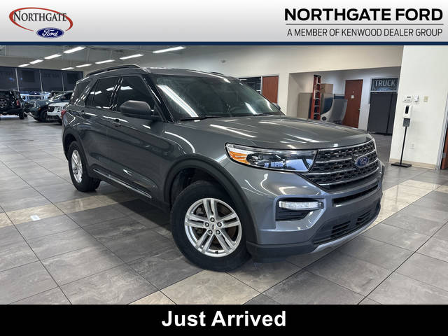 2023 Ford Explorer XLT 4WD photo