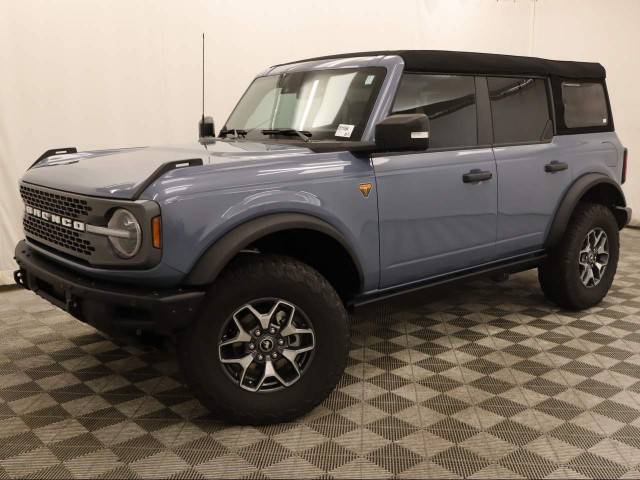 2023 Ford Bronco 4 Door Badlands 4WD photo