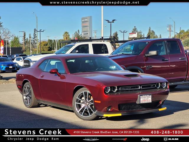 2023 Dodge Challenger GT RWD photo