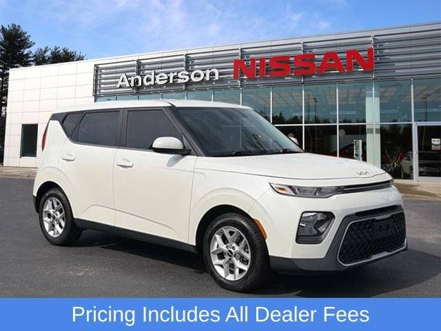 2022 Kia Soul LX FWD photo
