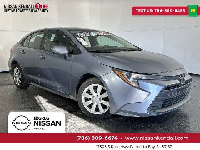 2023 Toyota Corolla LE FWD photo