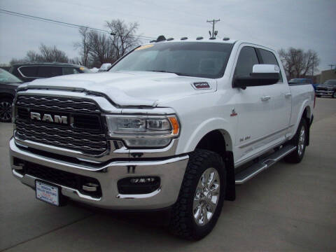 2022 Ram 2500 Limited 4WD photo