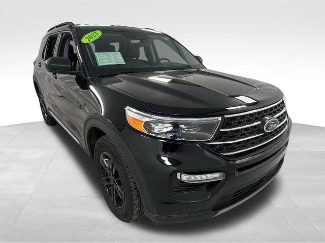 2023 Ford Explorer XLT 4WD photo