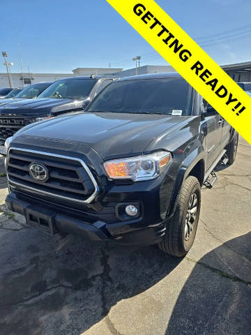 2023 Toyota Tacoma SR 4WD photo