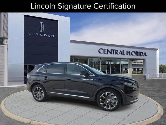 2023 Lincoln Nautilus Reserve AWD photo