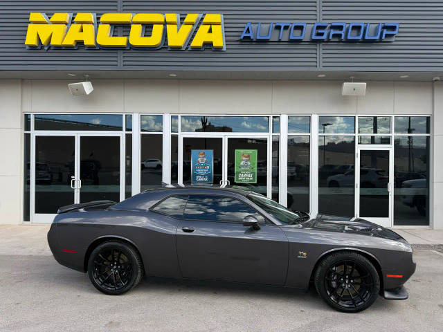 2023 Dodge Challenger R/T Scat Pack RWD photo