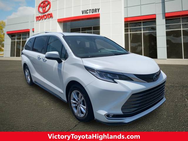 2021 Toyota Sienna Limited AWD photo