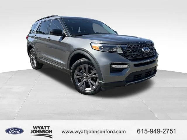 2023 Ford Explorer XLT 4WD photo