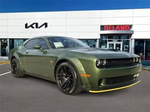 2023 Dodge Challenger R/T Scat Pack Widebody RWD photo