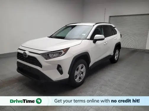 2021 Toyota RAV4 XLE FWD photo