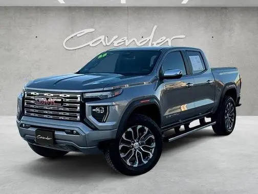 2023 GMC Canyon 4WD Denali 4WD photo