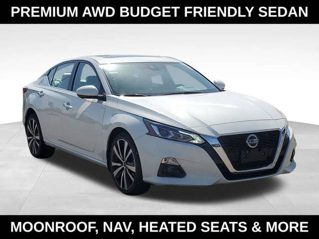 2021 Nissan Altima 2.5 Platinum AWD photo