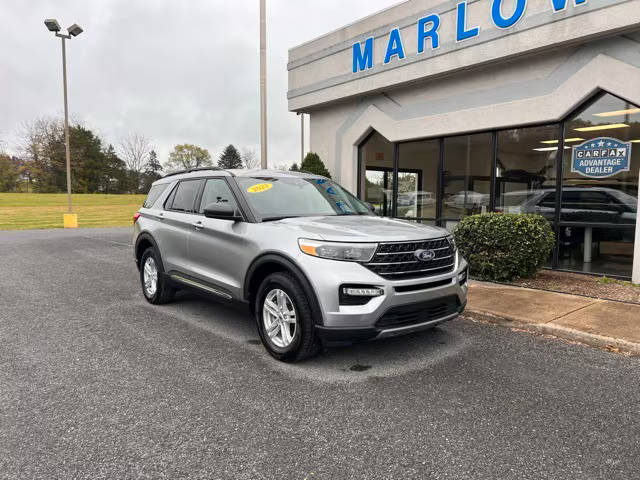 2023 Ford Explorer XLT 4WD photo