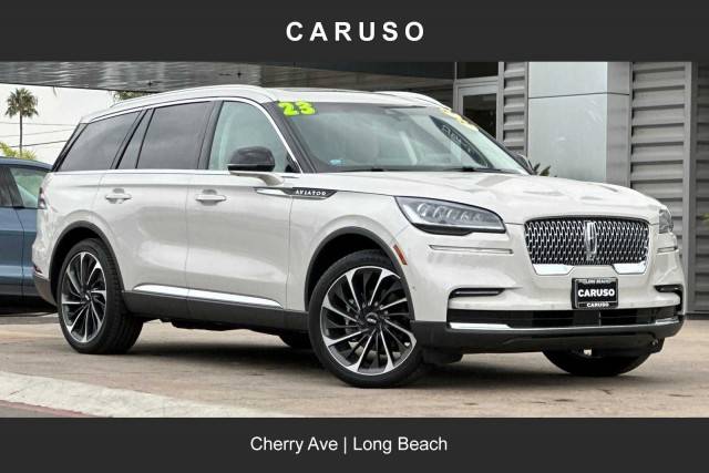 2023 Lincoln Aviator Reserve AWD photo