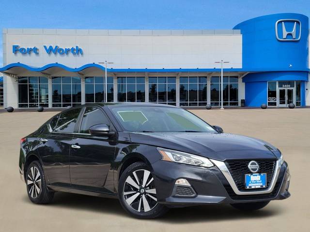 2021 Nissan Altima 2.5 SV AWD photo