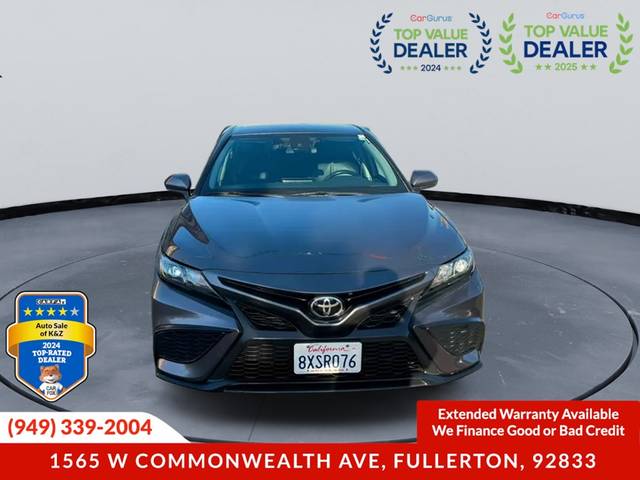 2021 Toyota Camry SE FWD photo