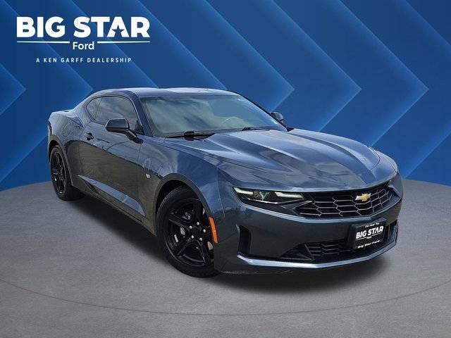 2021 Chevrolet Camaro 1LT RWD photo