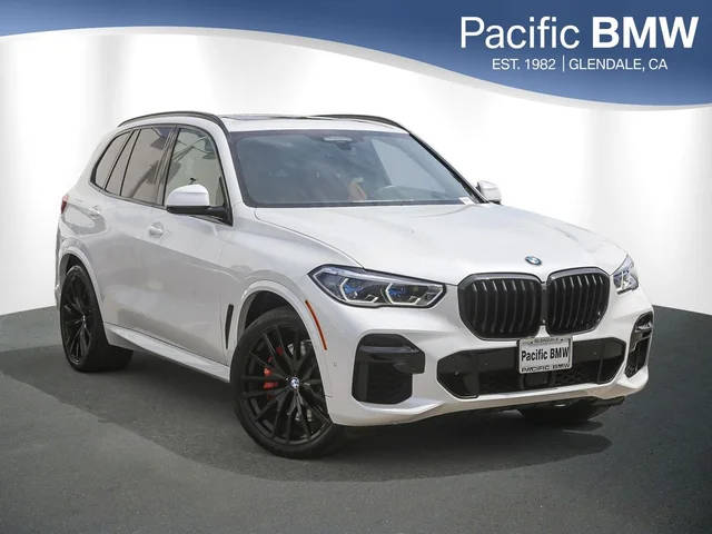 2023 BMW X5 M50i AWD photo