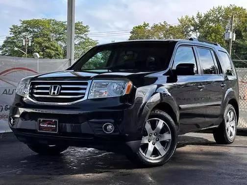 2015 Honda Pilot Touring 4WD photo