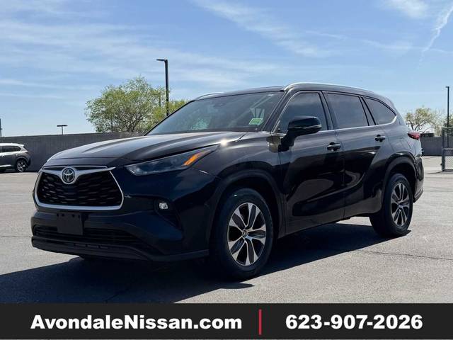 2021 Toyota Highlander XLE FWD photo