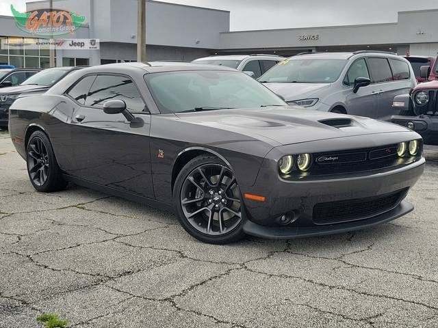 2023 Dodge Challenger R/T Scat Pack RWD photo
