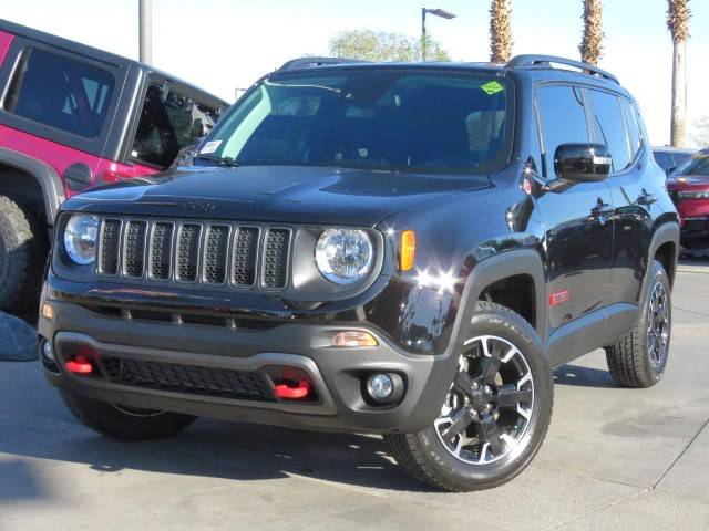 2023 Jeep Renegade Trailhawk 4WD photo