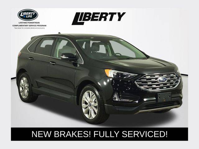 2022 Ford Edge Titanium AWD photo