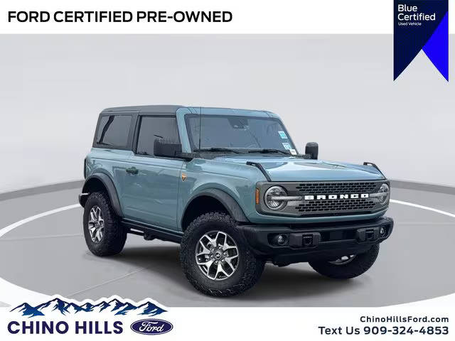 2023 Ford Bronco 2 Door Badlands 4WD photo