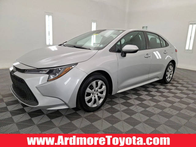 2021 Toyota Corolla LE FWD photo