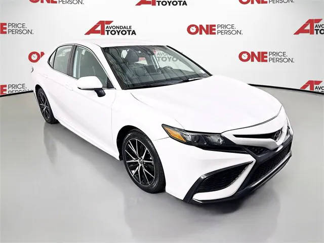 2021 Toyota Camry SE FWD photo