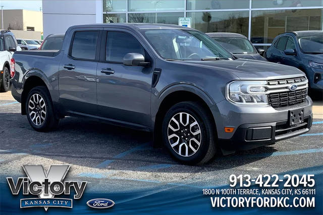 2023 Ford Maverick LARIAT FWD photo