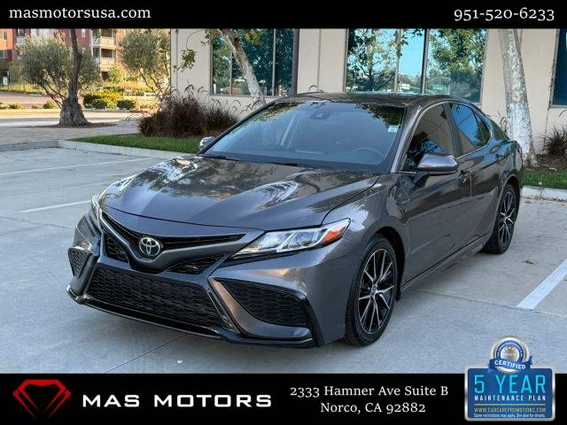 2021 Toyota Camry SE FWD photo