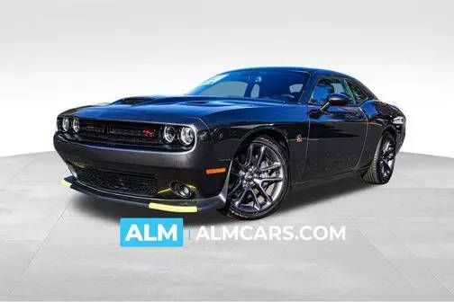 2023 Dodge Challenger R/T Scat Pack RWD photo