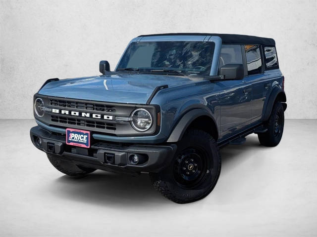 2023 Ford Bronco 4 Door Black Diamond 4WD photo