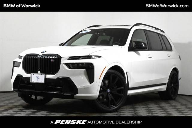 2023 BMW X7 M60i AWD photo