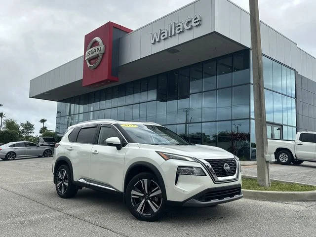 2023 Nissan Rogue SL FWD photo
