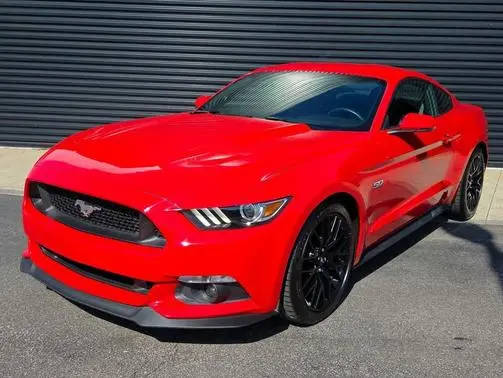 2015 Ford Mustang GT Premium RWD photo