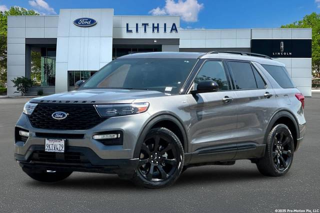 2023 Ford Explorer ST-Line RWD photo
