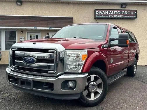 2015 Ford F-250 Super Duty Lariat RWD photo